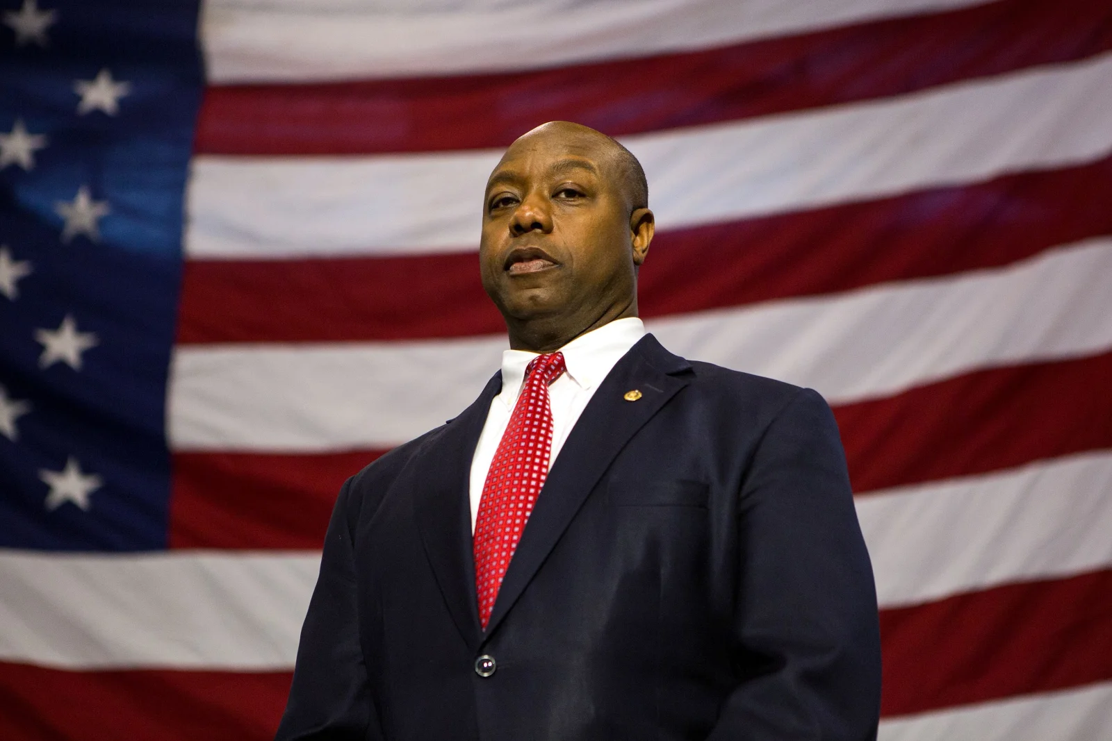 Senator Tim Scott Pushes Urgent Crypto Legislation Amid Global Competition