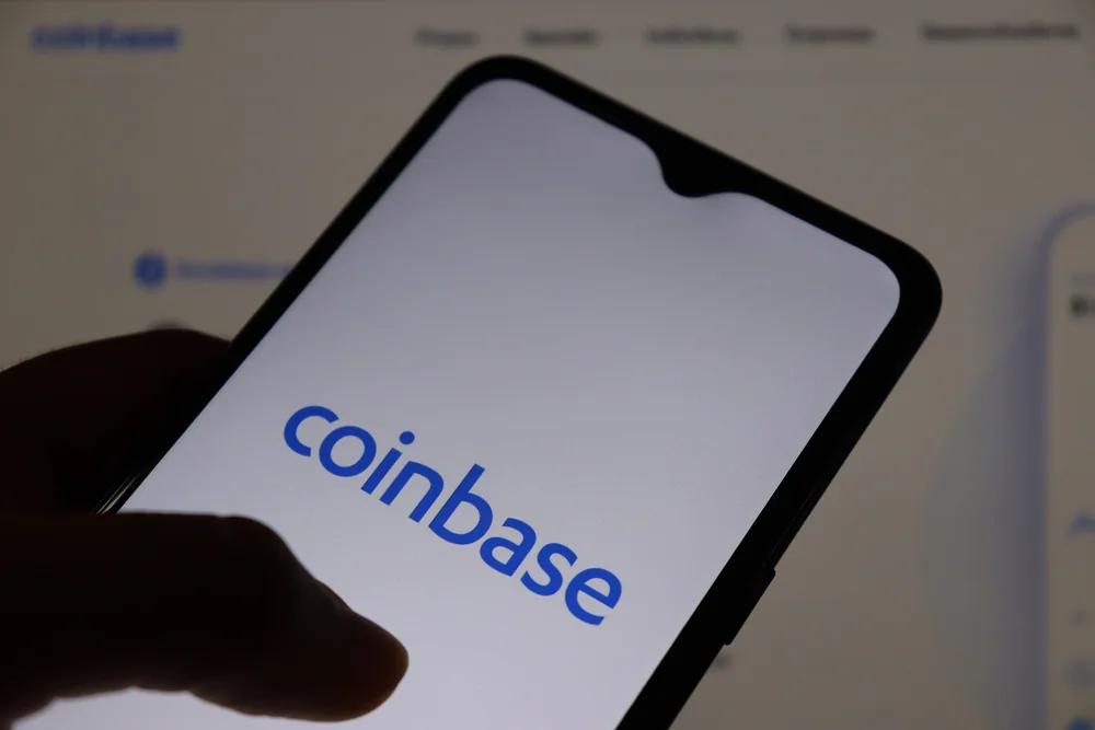Coinbase Market Cap Hits a Record $100B as BTC’s Price Tops $123k