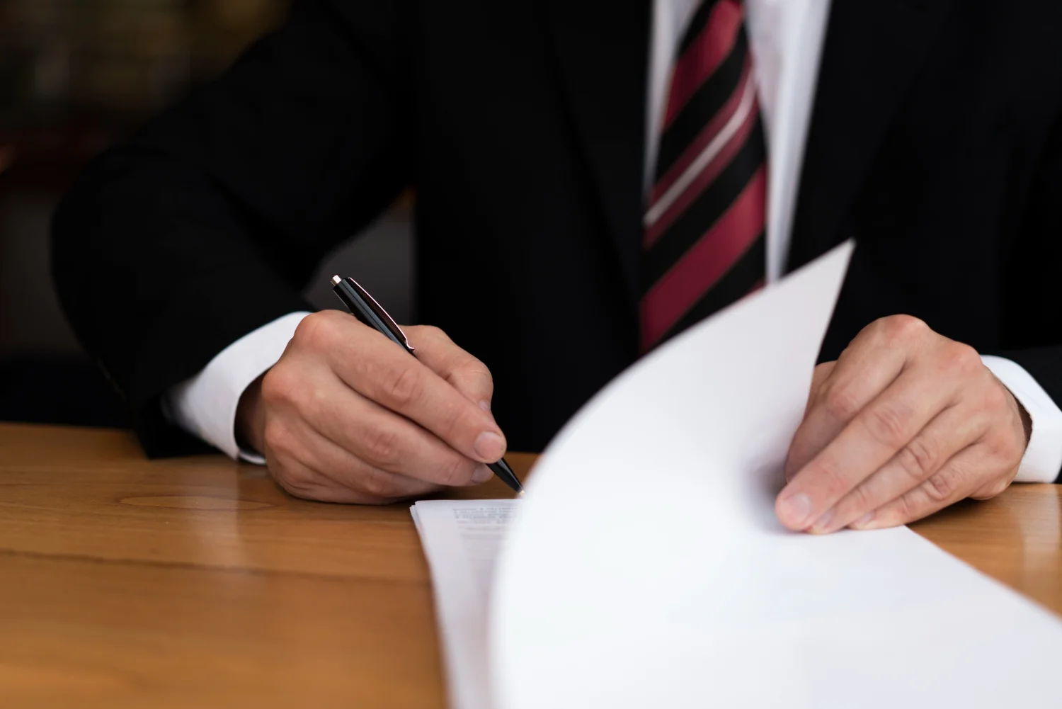 GENIUS Act Awaits Trump's Signature, Set to Transform US Stablecoin Regulation