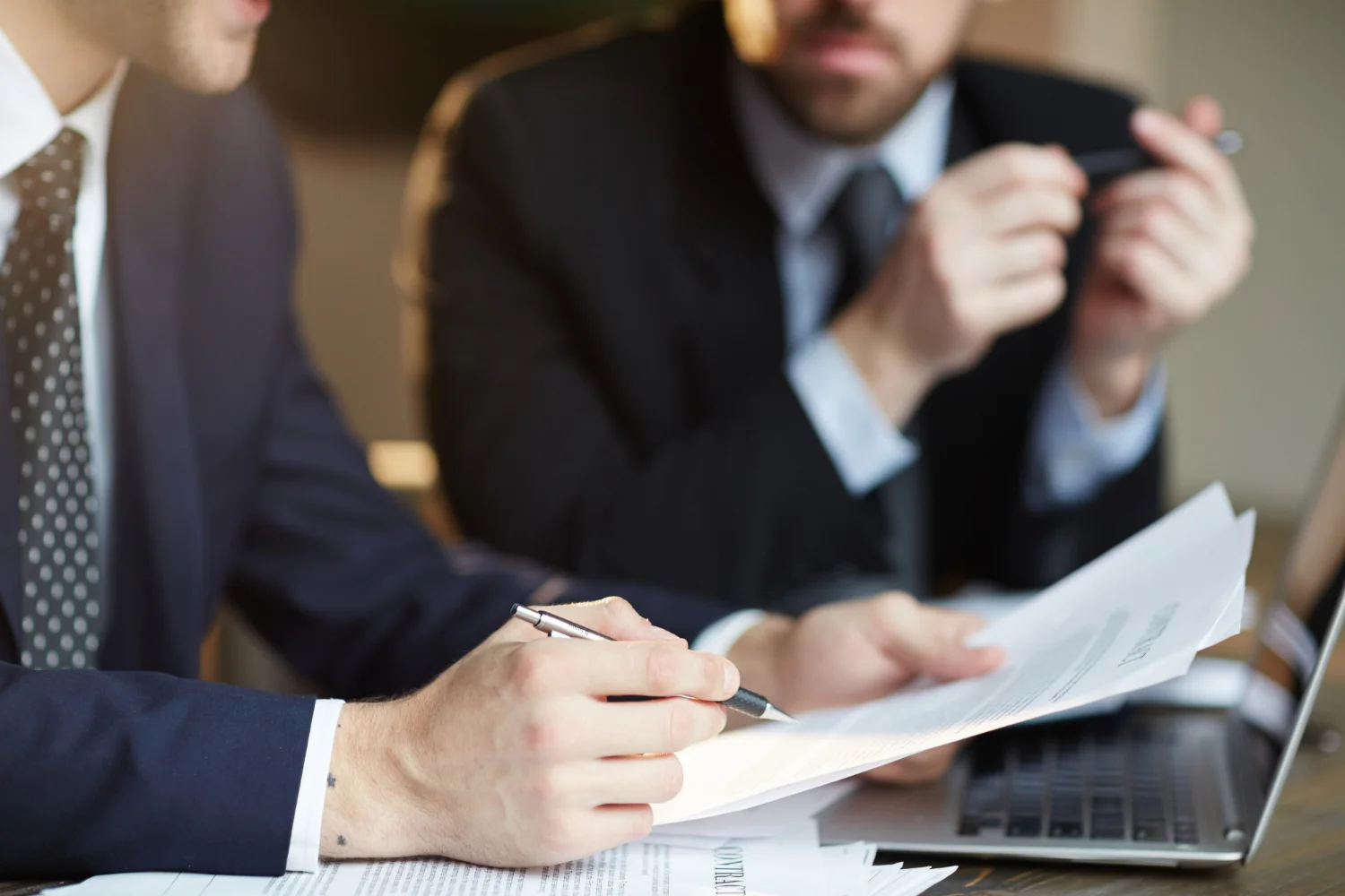 Democrats Challenge Housing Regulator's Plan to Include Crypto in Mortgage Approvals