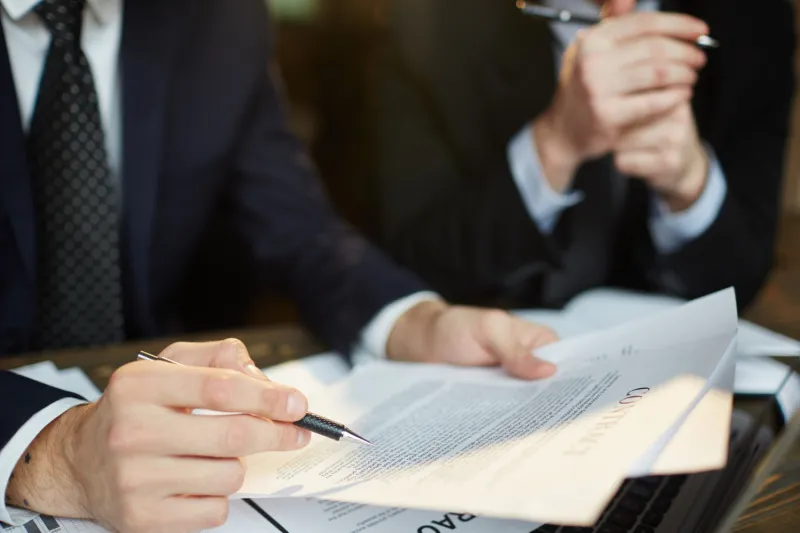 Senate Democrats Unveil Alternative Crypto Market Structure Framework