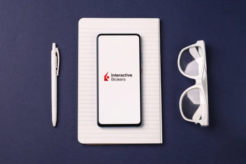 Interactive Brokers Now Accepts USDC Deposits; to Support RLUSD and PYUSD Soon