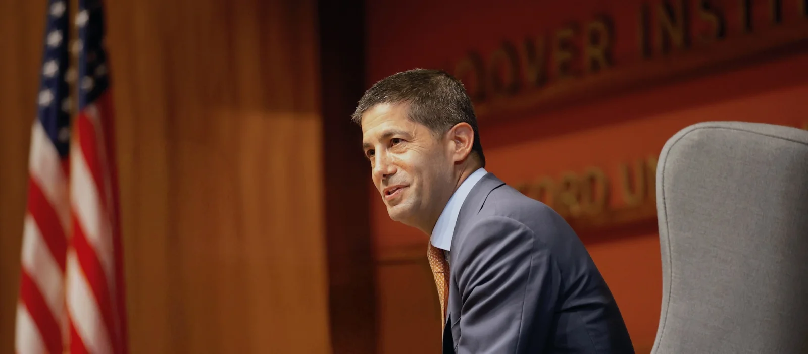 Senate Confirms First Fed Chair with Crypto Holdings