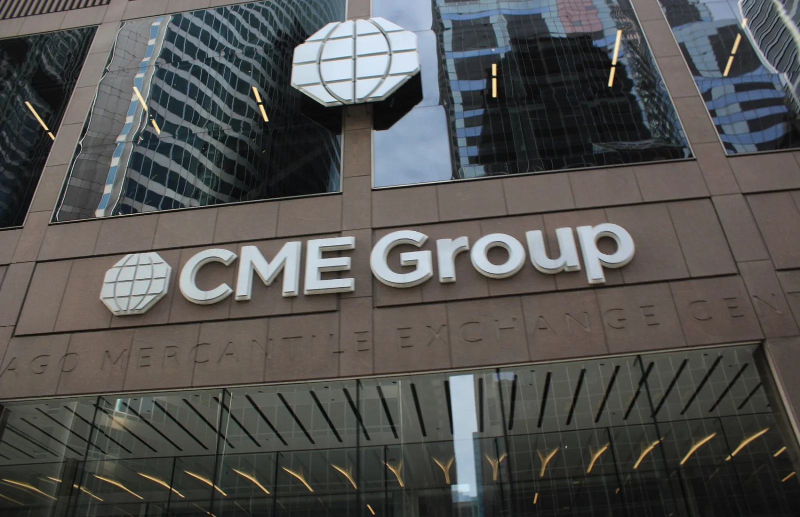 CME Group Plans Lawsuit Against CFTC Over Approval of Perpetual Futures Contracts