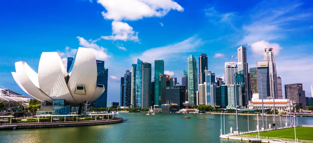 Singapore Proposes 100% Reserve Rule for Stablecoins, Bans Yield