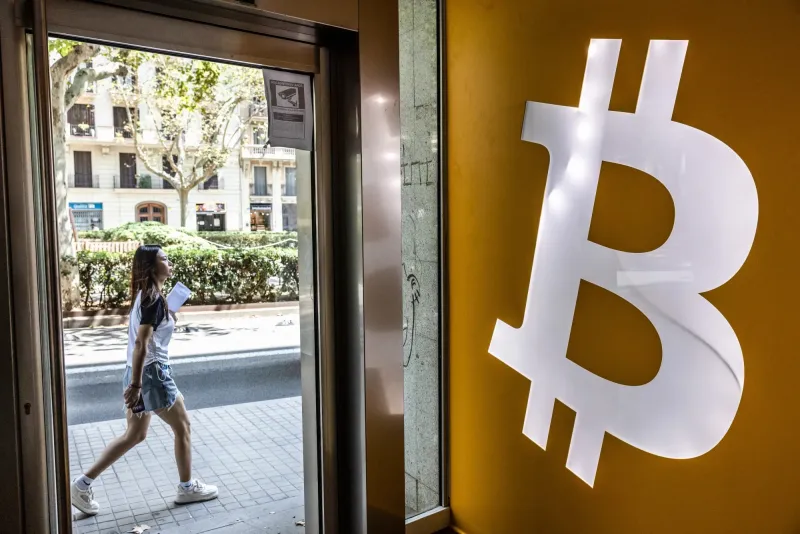 Bitcoin Miners' Pivot to AI Pays 3x More, CoinShares Finds