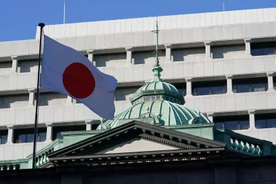 Bitcoin Hits $77,400 as Bank of Japan Rate Hits 31-Year High